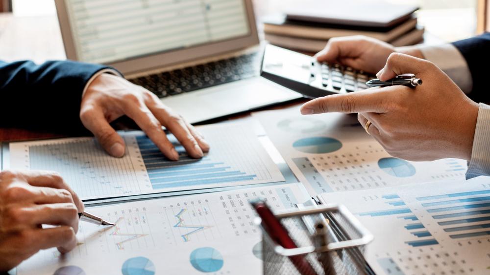 Navigating Cost Pressures While Reinforcing Long-Term Healthcare Leadership: UNH