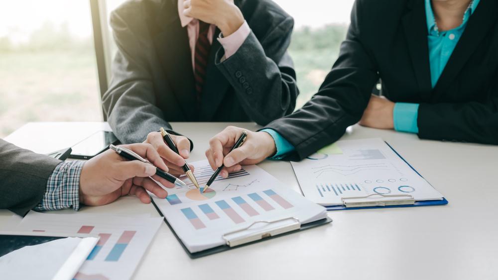 A Watch on The Real Brokerage: High-Growth Real Estate Platform Navigating Expansion Opportunity and Near-Term Market Volatility