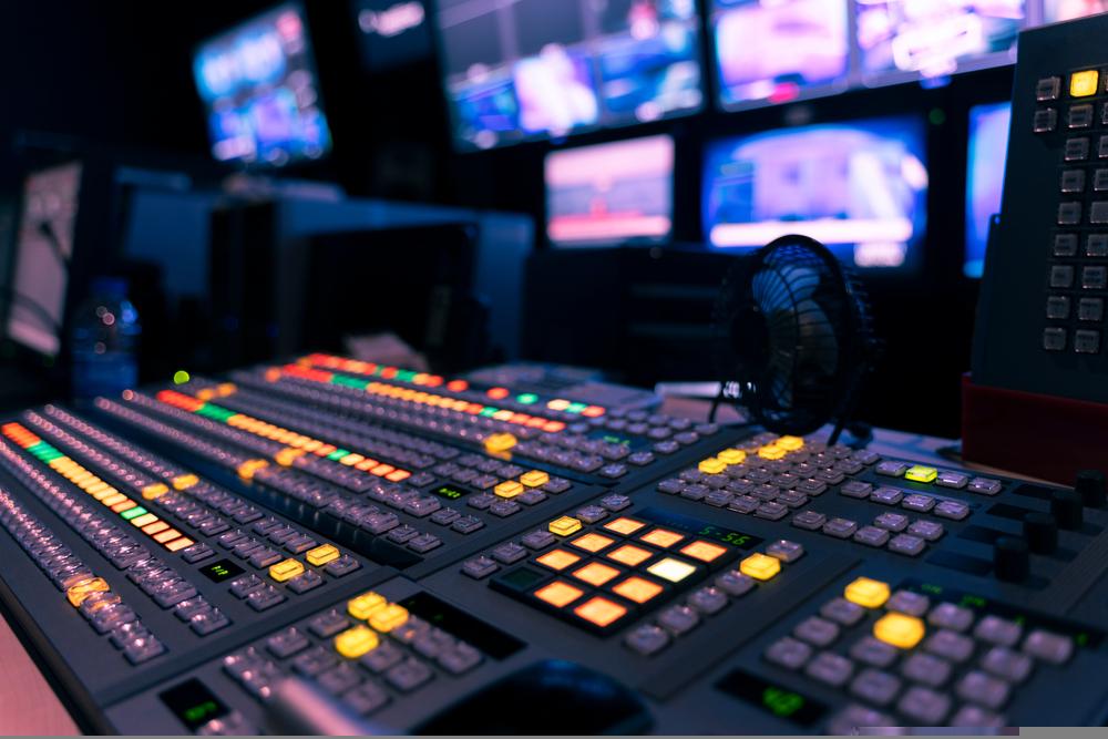 One NYSE- Listed Media & Entertainment Stock Moving Below Crucial Support: NMAX
