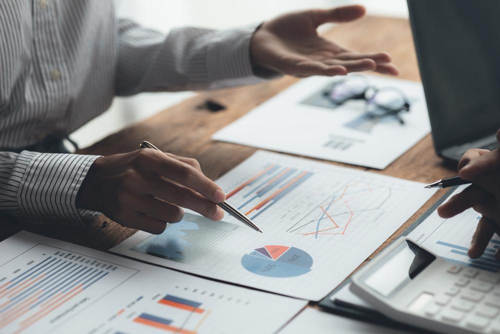 Shuttle Pharmaceuticals Holdings, Inc: Strategic Transition Amid Financial Strain