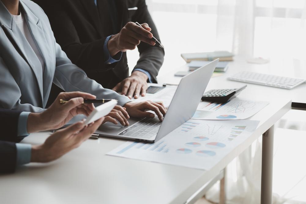 Pagaya Technologies: Growth Ambitions Confront Margin Compression and Credit Market Headwinds
