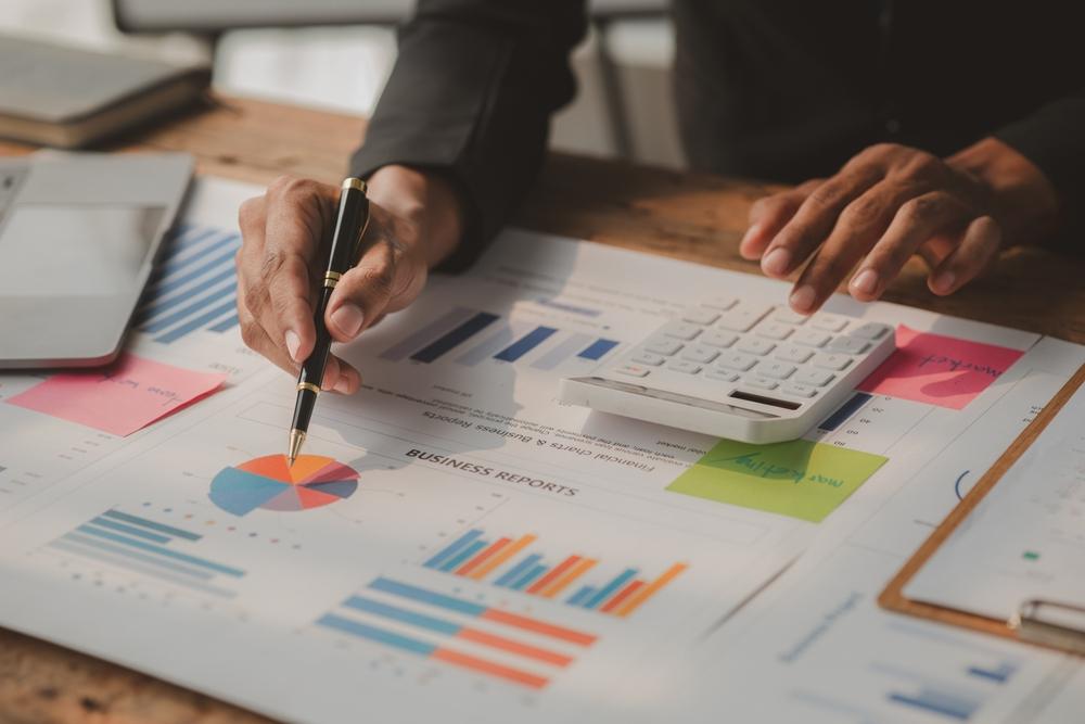 Margin Expansion Amid Mixed Revenue Dynamics and Elevated Cost Pressures: CHSN